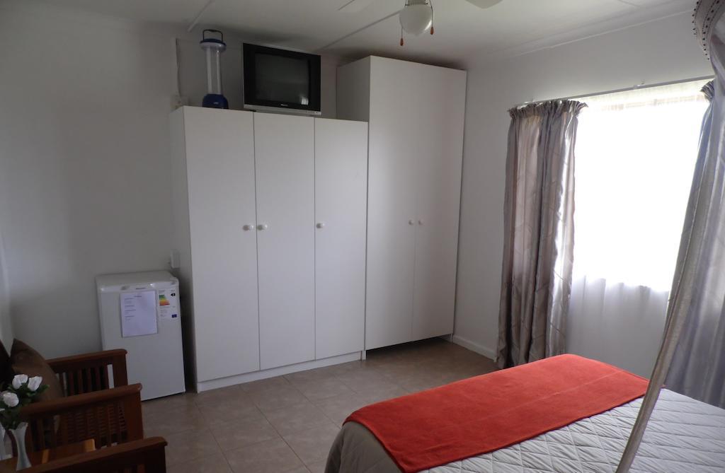 The Hexagon Wildlife Conservation Hotel Uitenhage Quarto foto