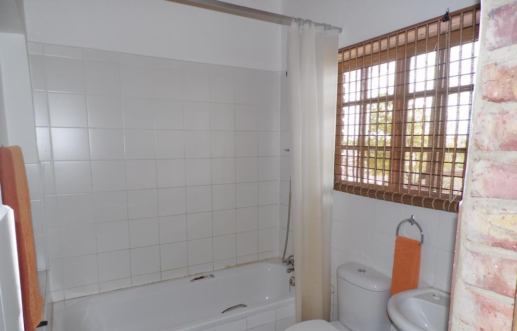 The Hexagon Wildlife Conservation Hotel Uitenhage Quarto foto