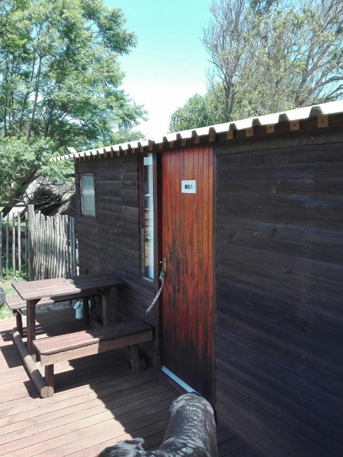 The Hexagon Wildlife Conservation Hotel Uitenhage Exterior foto